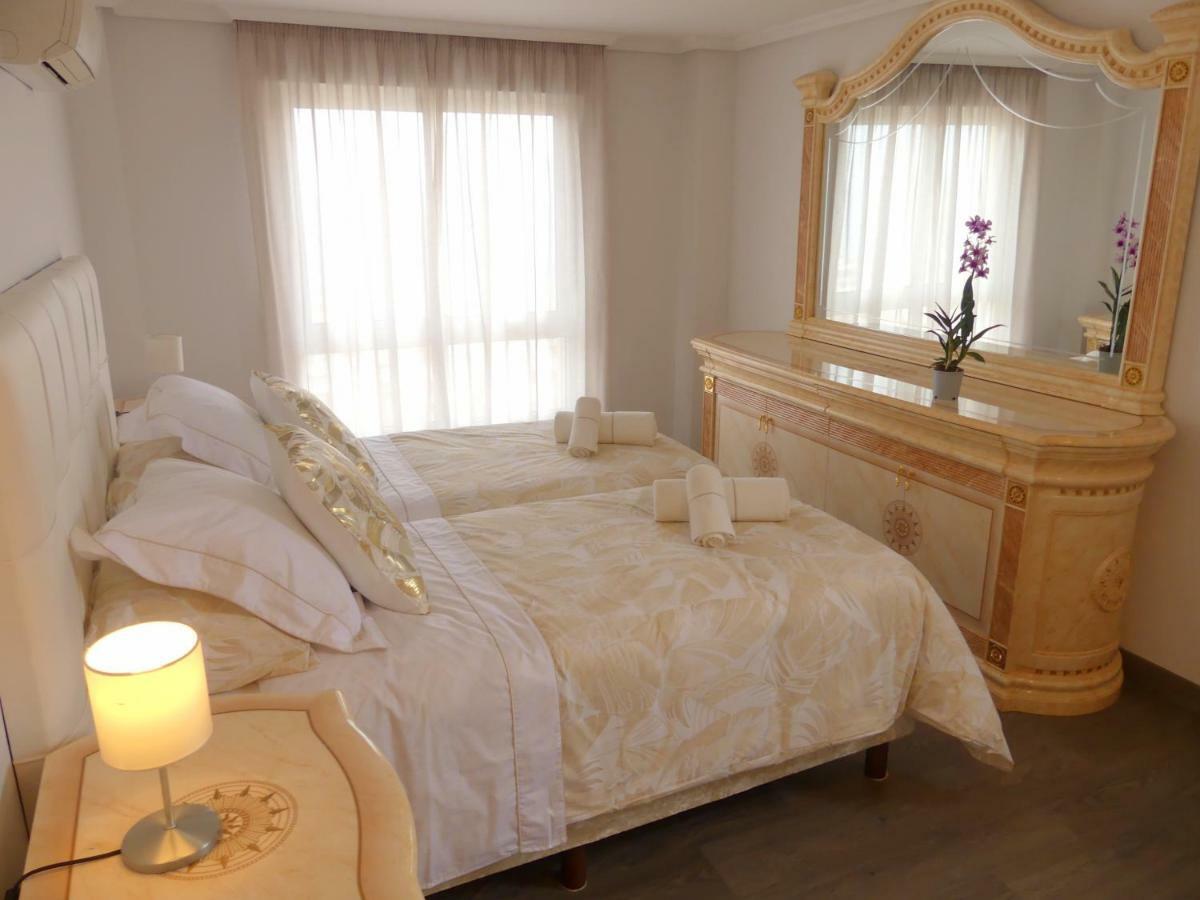 Duplex La Carihuela 1ª Linea De Playa Apartamento Costa Del Sol Torremolinos Bagian luar foto